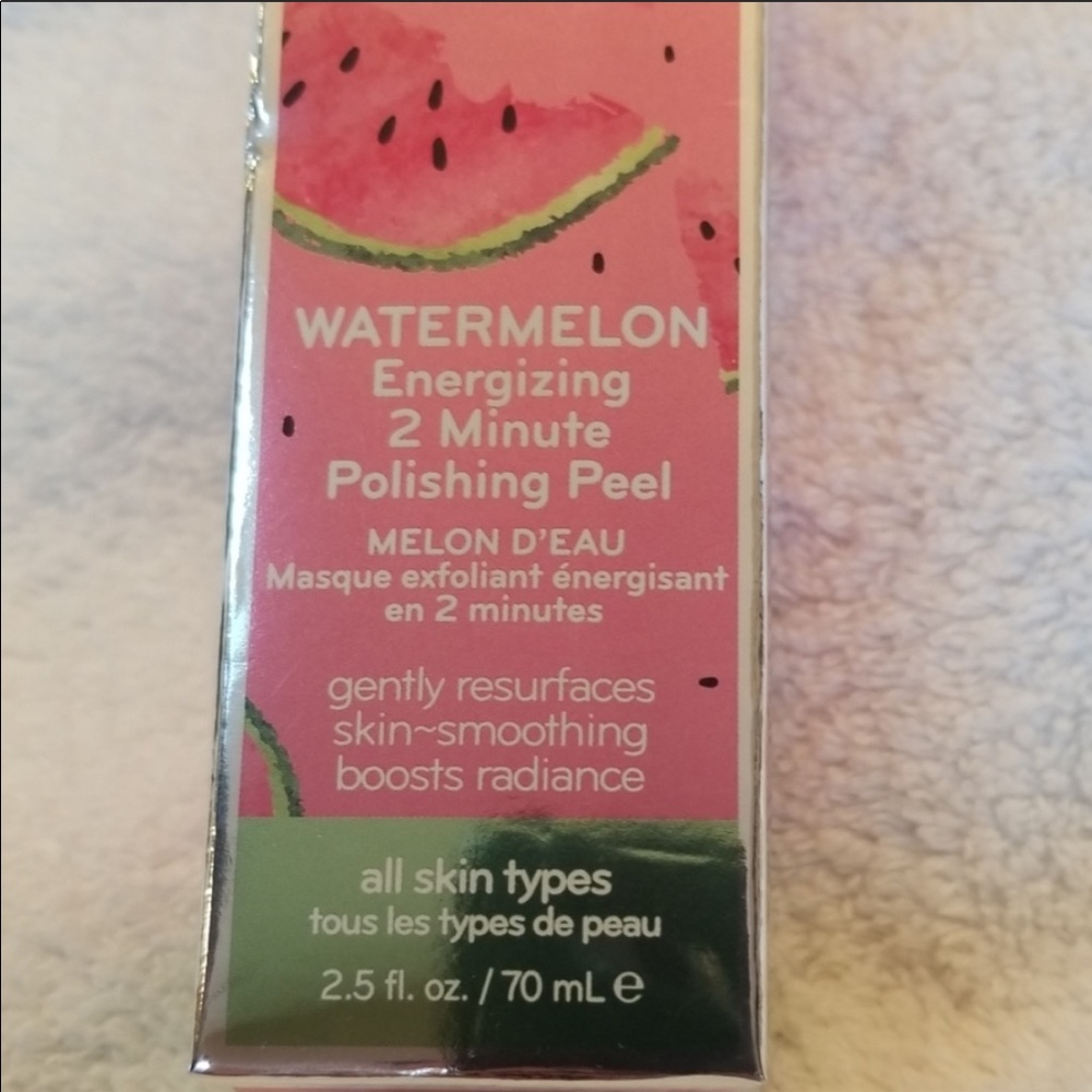 Watermelon Polishing Peel contains Glycolic Acid - Picture 4 of 5